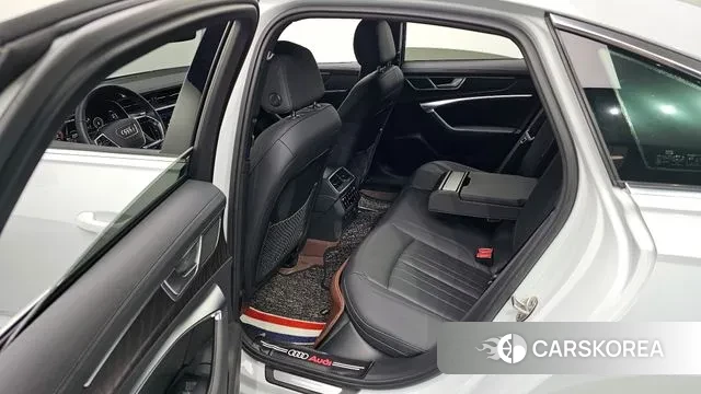 Audi A6 (C8) 2022 Белый из Кореи, фото 2