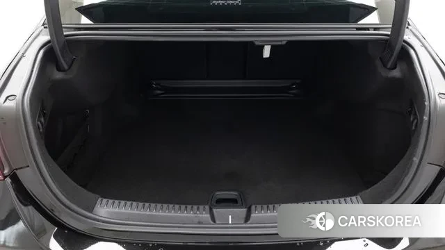 Mercedes-Benz E-Class W214 2024 Черный из Кореи, фото 2