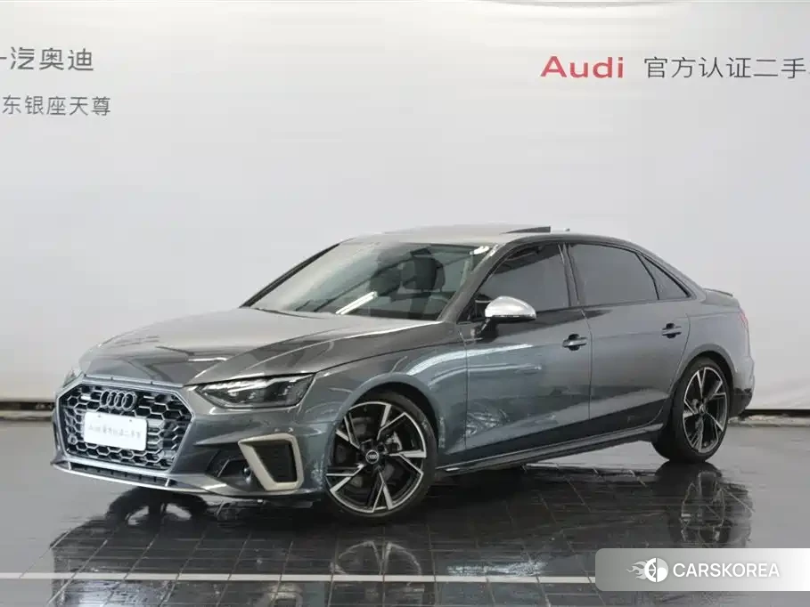 Audi A4L 2024 Silver/gray из Китая, фото 2