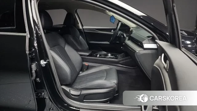 Kia The New K5 3rd generation 2024 Черный из Кореи, фото 2