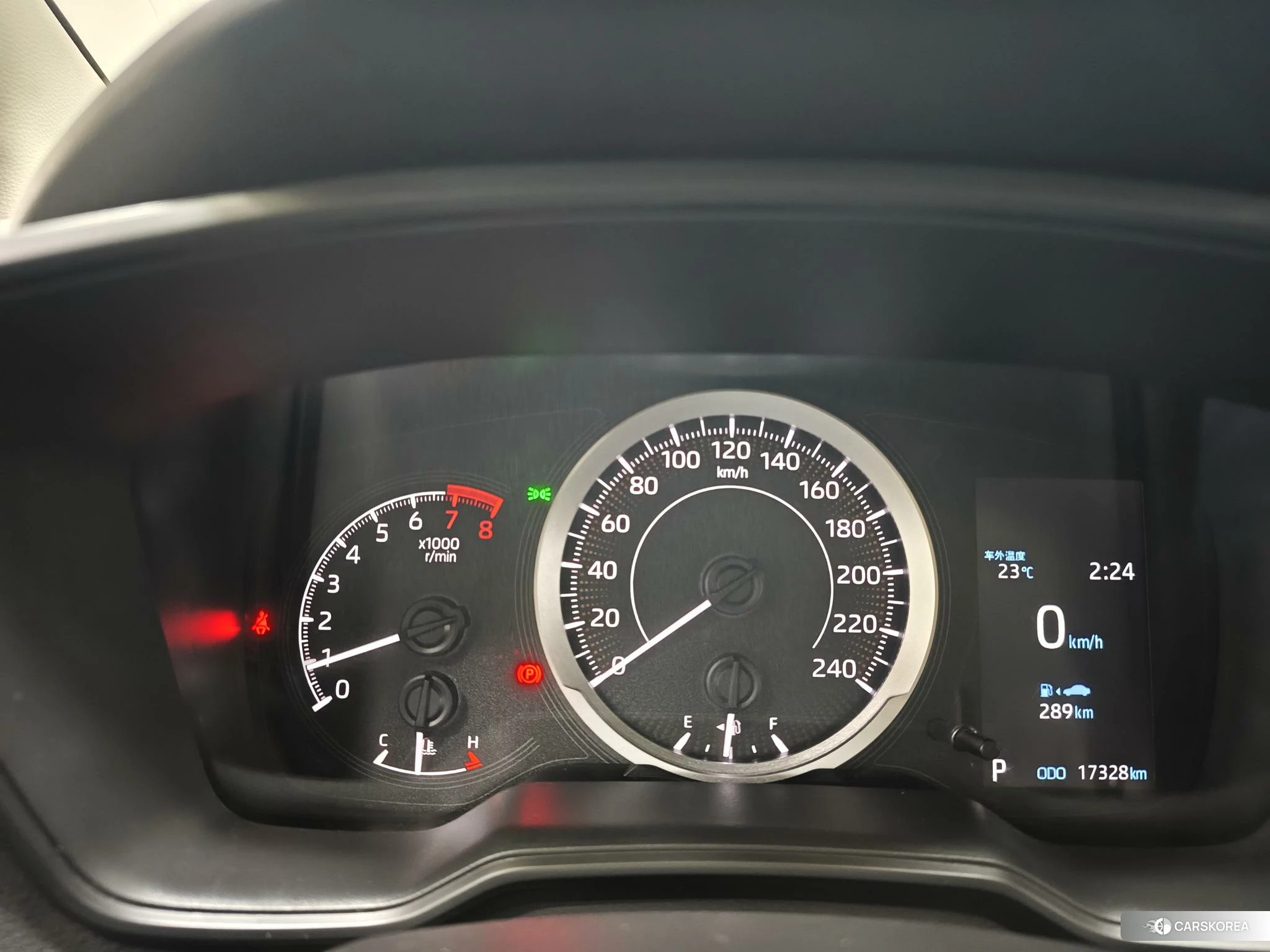 Toyota Corolla 2021 Белый из Китая, фото 2