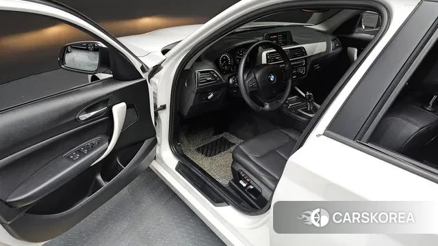 BMW 1 Series (F20) 2019 Белый из Кореи, фото 2