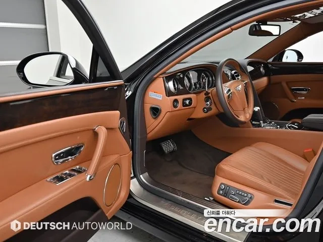 Bentley Flying Spur 2nd Generation 2018 Черный из Кореи, фото 2