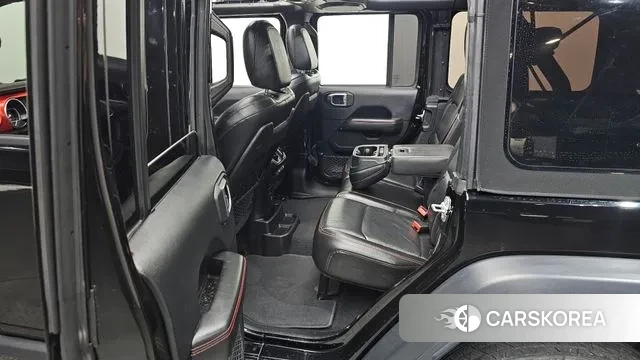 Jeep Wrangler (JL) 2018 Черный из Кореи, фото 2