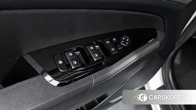 Kia Sportage 5th Generation 2022 Белый из Кореи, фото 2