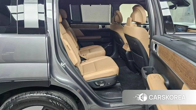Hyundai Santa Fe (MX5) 2023 Серый из Кореи, фото 2