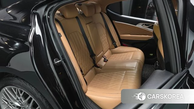 Genesis The New G70 2020 Черный из Кореи, фото 2