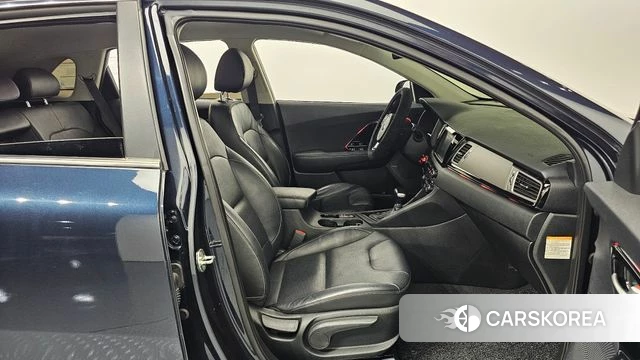Kia Niro 2018 Синий из Кореи, фото 2
