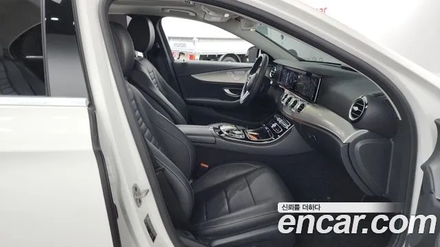 Mercedes-Benz E-Class W213 2020 Белый из Кореи, фото 2