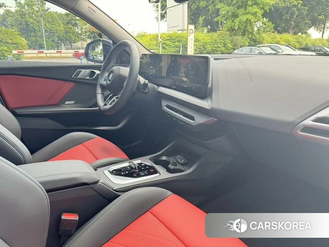 BMW 2 series 2025 Белый из Китая, фото 2