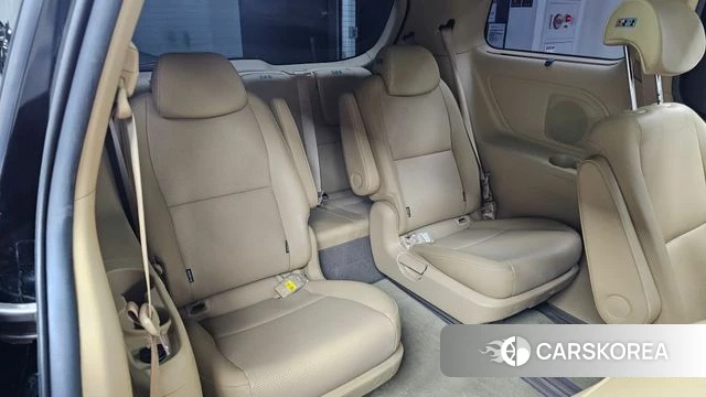 Kia The New Carnival 2018 Черный из Кореи, фото 2