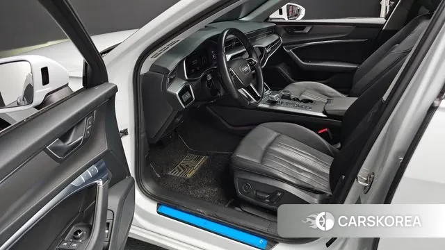 Audi A6 (C8) 2020 Белый из Кореи, фото 2