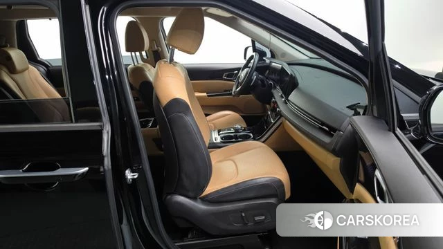 Kia Carnival 4th generation 2021 Черный из Кореи, фото 2