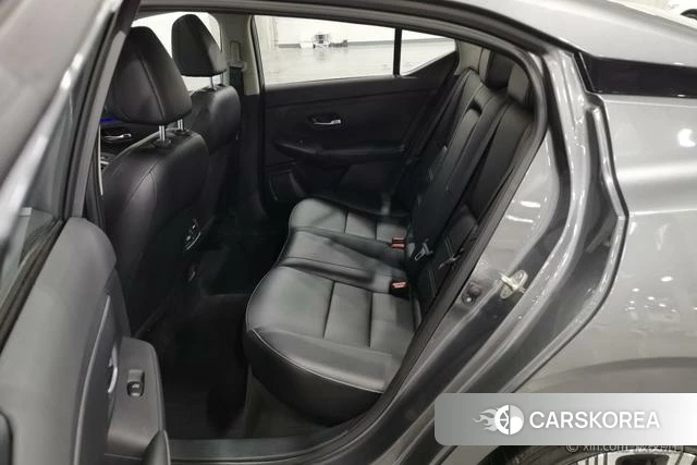 Nissan Xuan Yi 2023 Темно-серый из Китая, фото 2