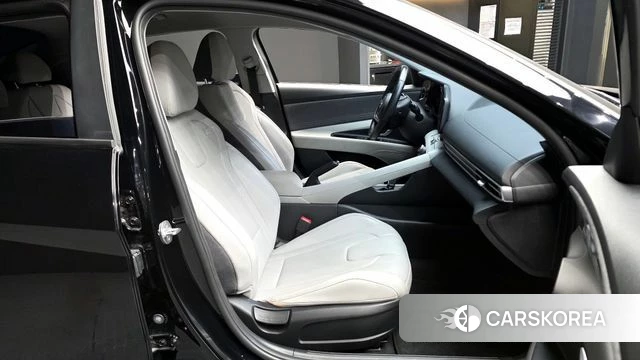 Hyundai Avante (CN7) 2021 Черный из Кореи, фото 2