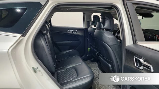 Kia Sportage 5th Generation 2021 Белый из Кореи, фото 2