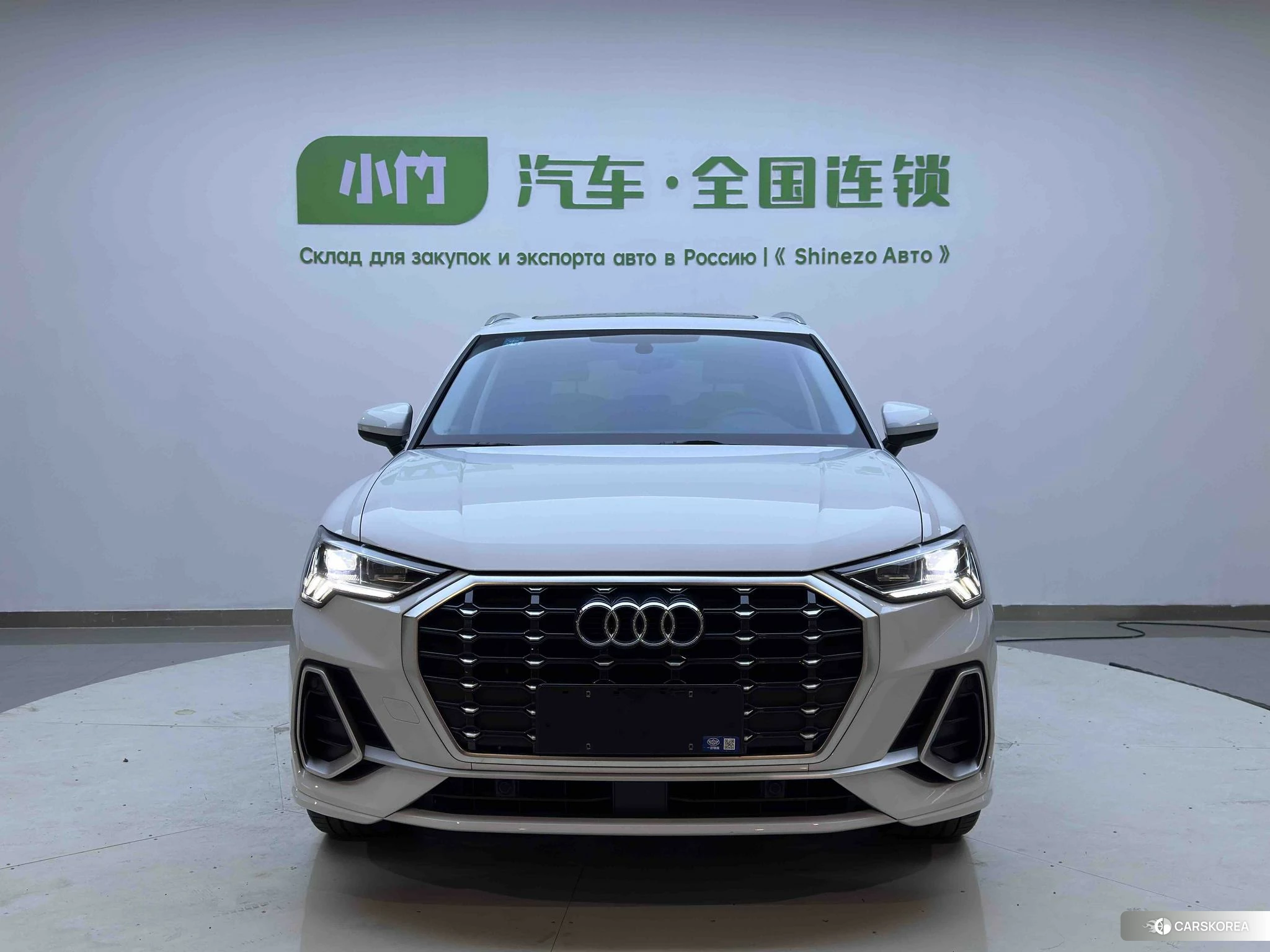 Audi Q3 2022 Белый из Китая, фото 2