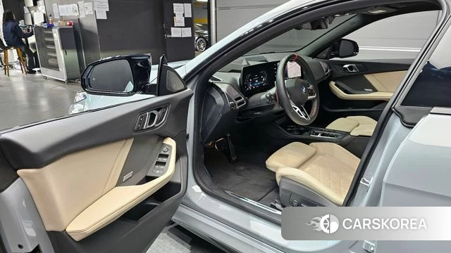 BMW 2 Series Gran Coupe (F74) 2025 Светло-серебряный цвет из Кореи, фото 2