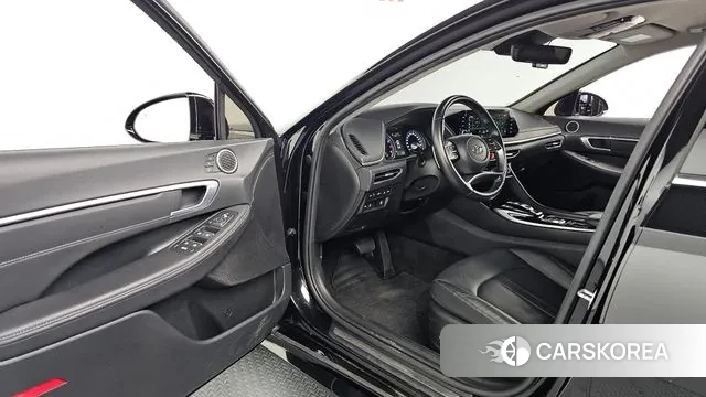 Hyundai Sonata (DN8) 2022 Черный из Кореи, фото 2