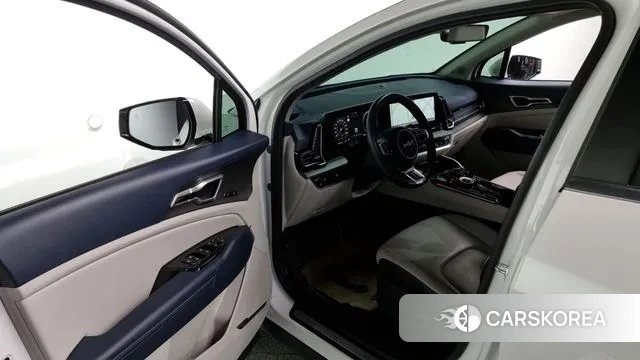 Kia Sportage 5th Generation 2023 Белый из Кореи, фото 2