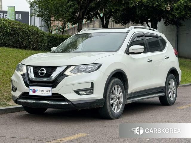 Nissan Qijun 2023 Белый из Китая, фото 2