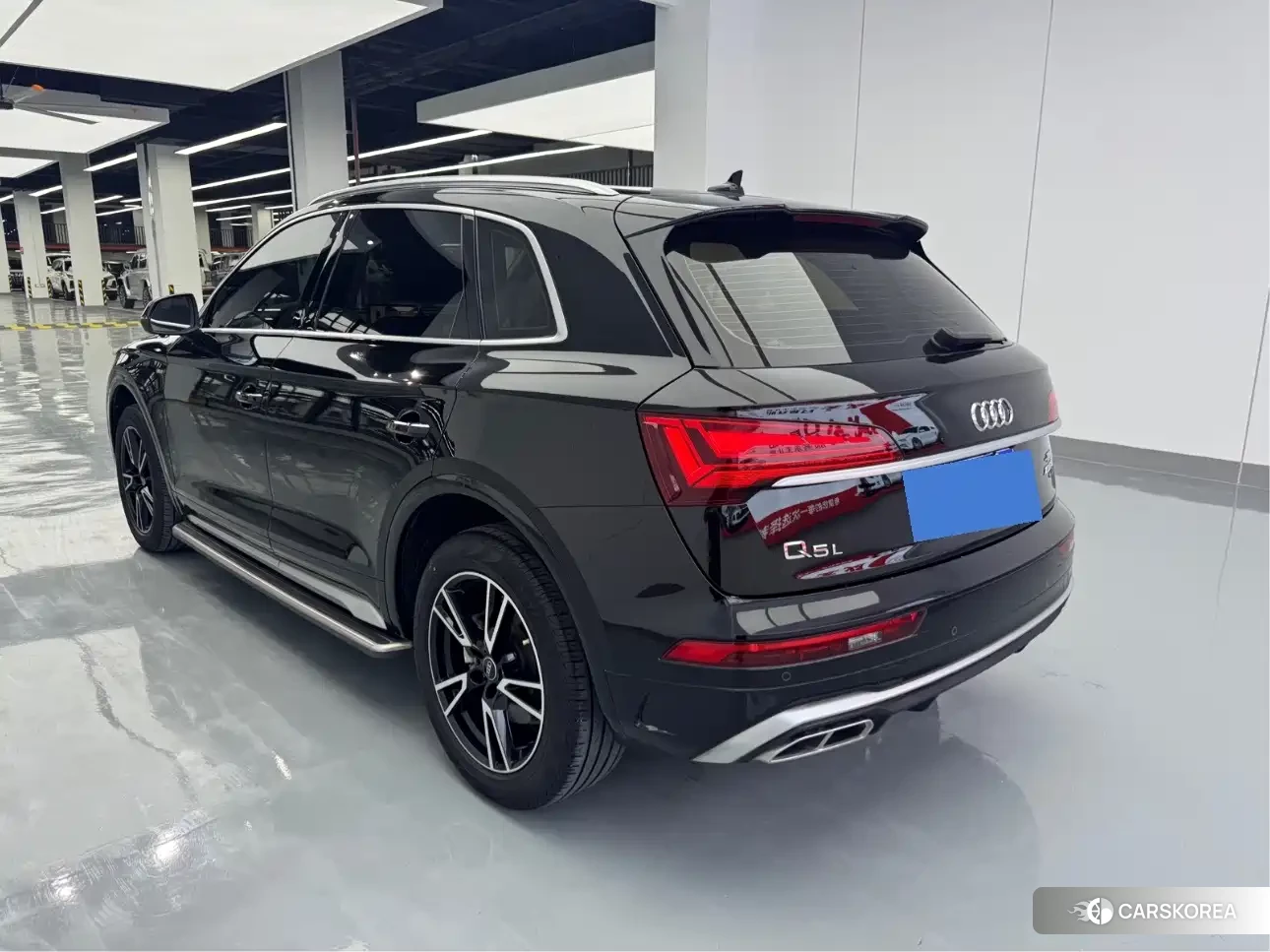 Audi Q5L 2024 Черный из Китая, фото 2