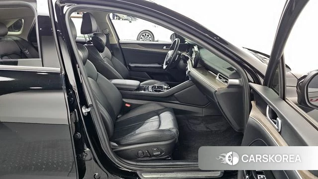 Kia K5 3rd generation 2021 Черный из Кореи, фото 2