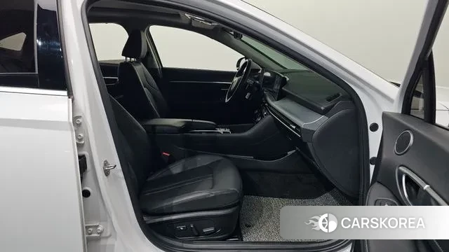 Hyundai Sonata D Edge (DN8) 2024 Белый из Кореи, фото 2