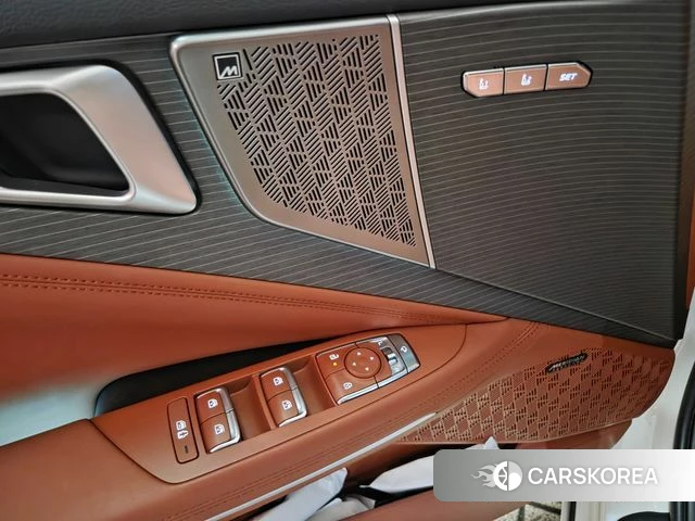 Kia The New K8 Hybrid 2024 Белый из Кореи, фото 2