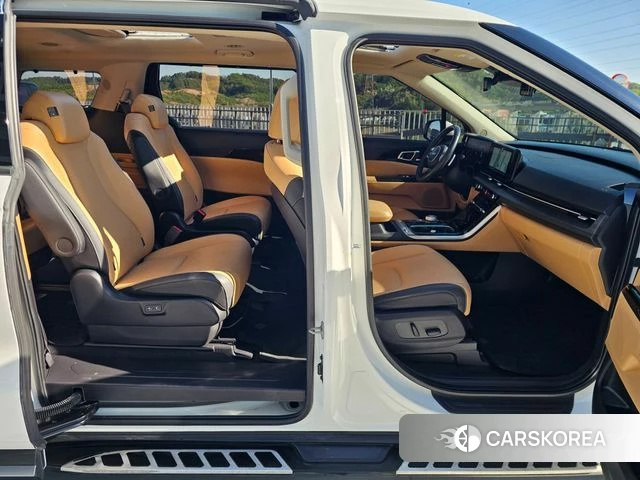 Kia Carnival 4th generation 2022 Белый из Кореи, фото 2