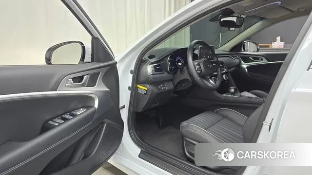 Genesis G70 2019 Белый из Кореи, фото 2