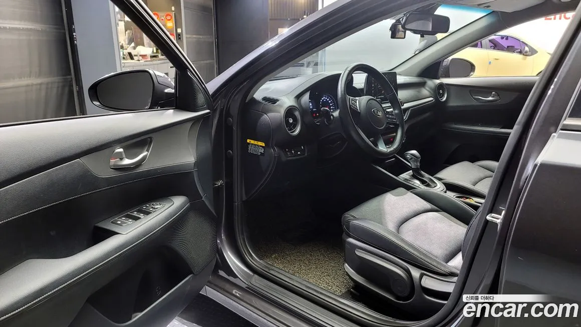 Kia Come New K3 id 1696207 из Кореи 2