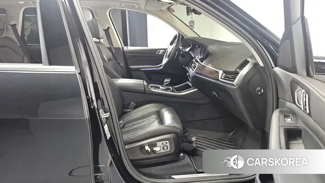 BMW X5 (G05) 2022 Черный из Кореи, фото 2