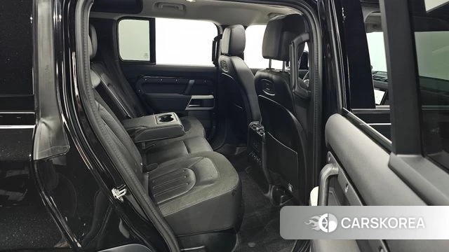 Land Rover Defender (L663) 2020 Черный из Кореи, фото 2