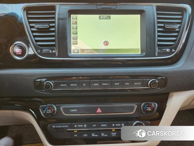 Kia The New Carnival 2019 Черный из Кореи, фото 2