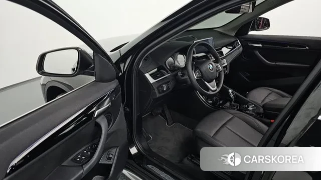 BMW X1 (F48) id 2884604 из Кореи 2