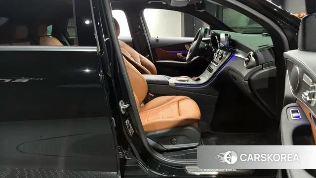 Mercedes-Benz GLC-Class X253 2022 Черный из Кореи, фото 2