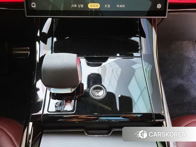 Land Rover Range Rover Sport 3rd Generation 2024 Белый из Кореи, фото 2