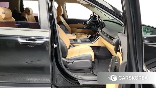 Kia Carnival 4th generation 2021 Черный из Кореи, фото 2