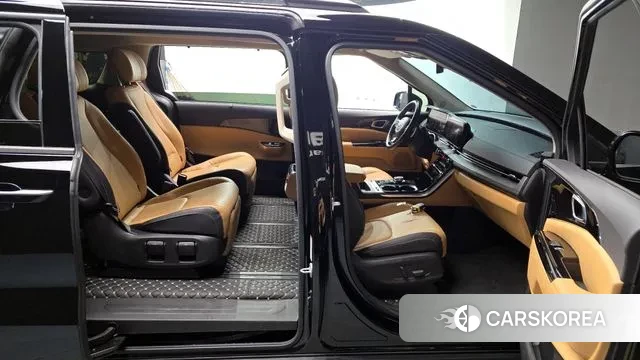 Kia Carnival 4th generation 2020 Черный из Кореи, фото 2