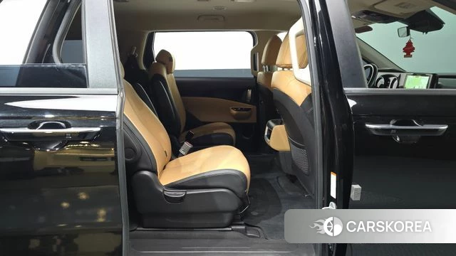 Kia Carnival 4th generation 2023 Черный из Кореи, фото 2