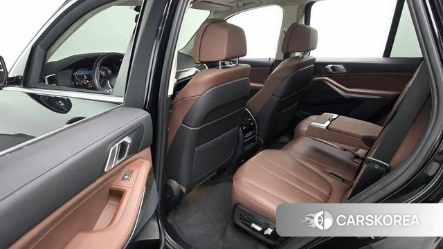 BMW X5 (G05) 2021 Черный из Кореи, фото 2