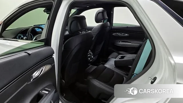 Genesis GV70 2021 Белый из Кореи, фото 2