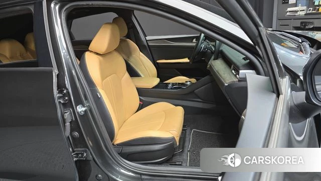 Kia K5 3rd generation 2021 Серый из Кореи, фото 2