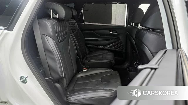 Hyundai The New Santa Fe 2023 Белый из Кореи, фото 2