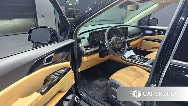 Kia Carnival 4th generation 2023 Черный из Кореи, фото 2