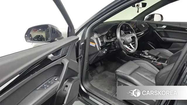 Audi Q5 (FY) 2022 Серый из Кореи, фото 2