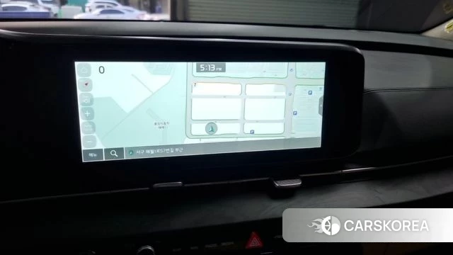 Kia Carnival 4th generation 2022 Серебряный из Кореи, фото 2