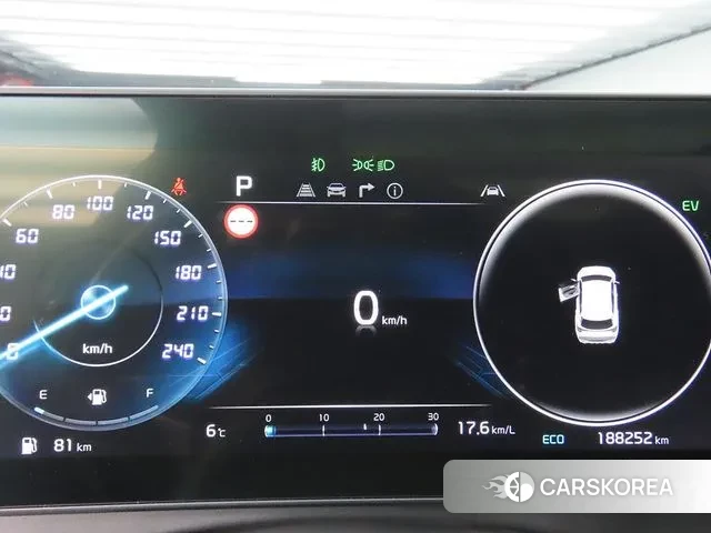 Kia Sportage 5th Generation Hybrid 2023 Черный из Кореи, фото 2