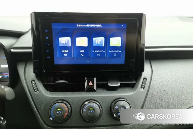 Toyota Corolla 2023 Белый из Китая, фото 2